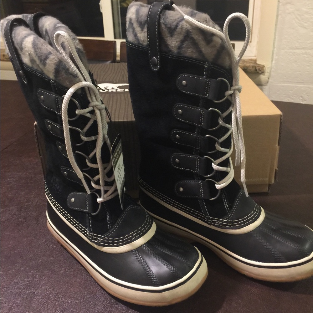 Sorel Joan of arctic knit II